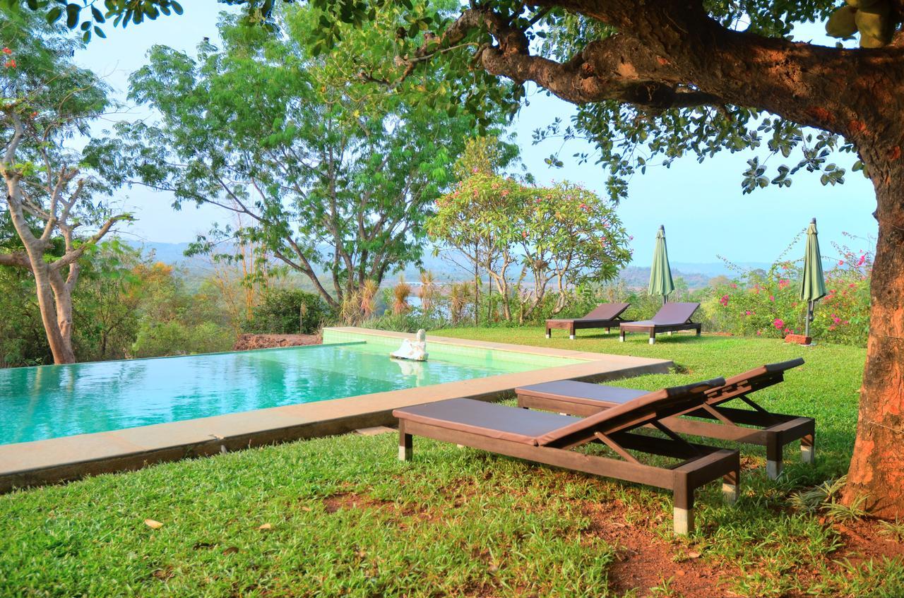 Avanilaya Villa Resort Goa Extérieur photo